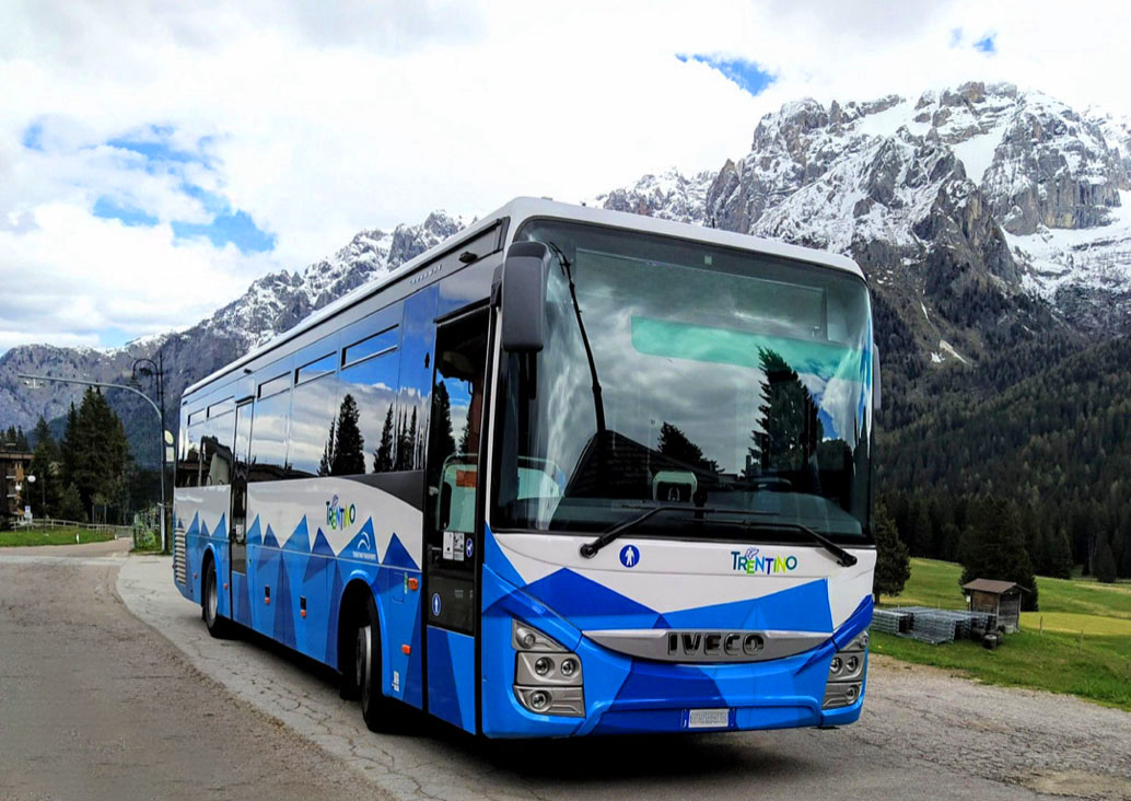 Autobus che serve Molveno